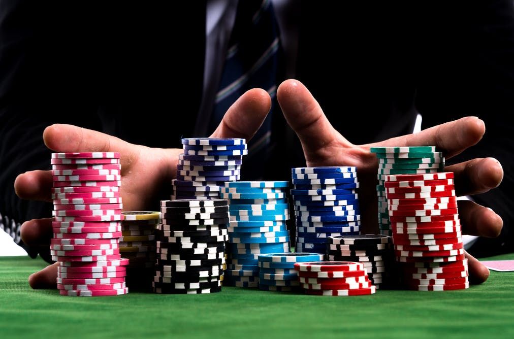 Not everything is psychology or analytics in poker, the strategy also matters